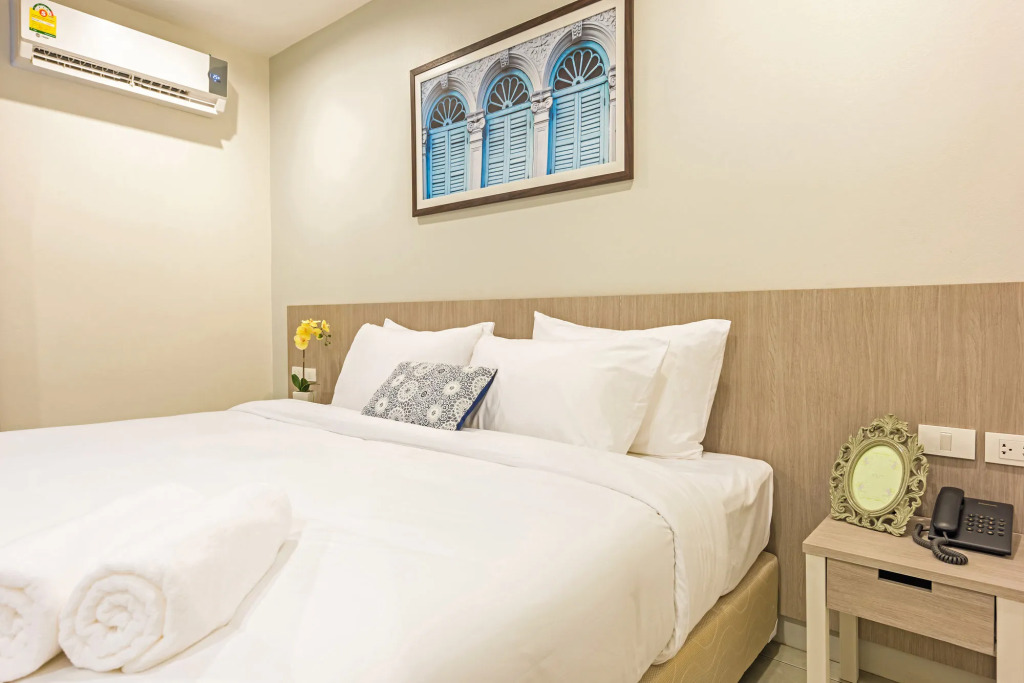 Recenta Phuket Suanluang by Deevana
