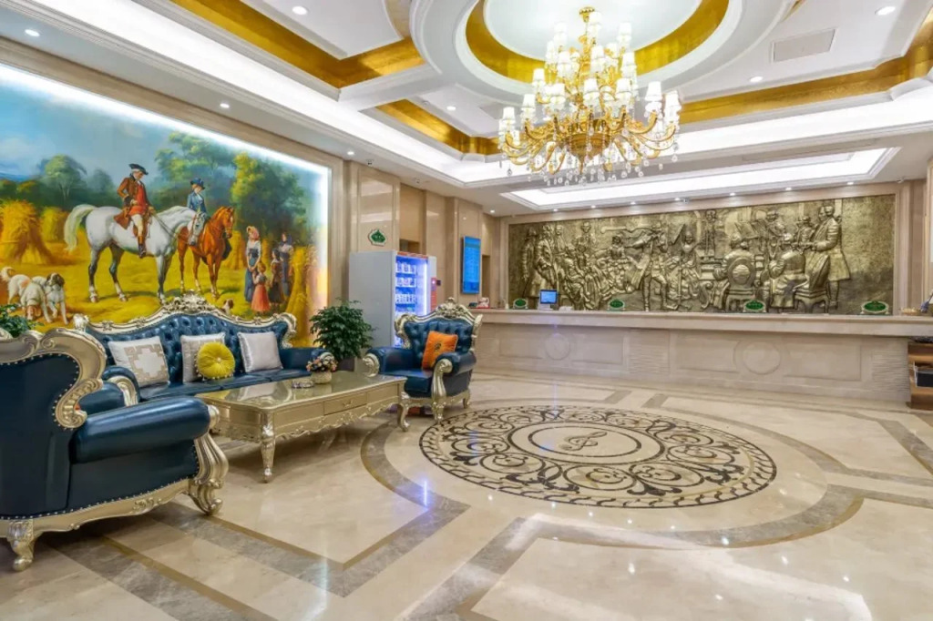Vienna Hotel Jiangsu Zhangjiagang Passenger Terminal Station