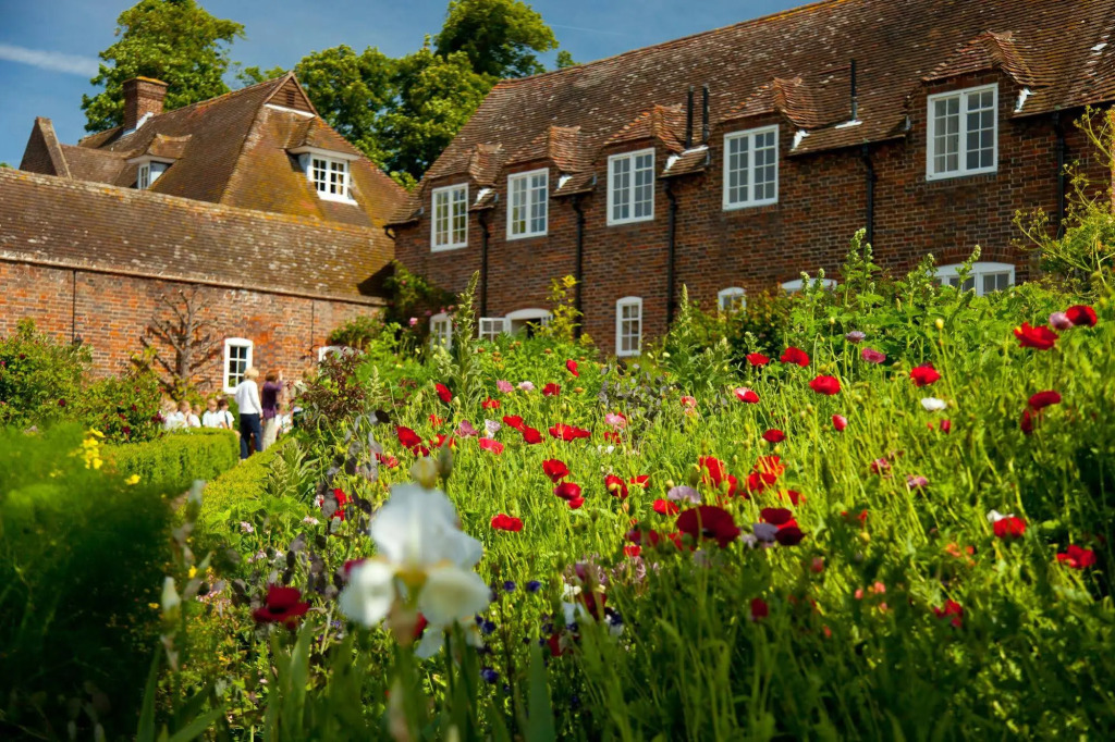Leeds Castle Stable Courtyard Bed and Breakfast