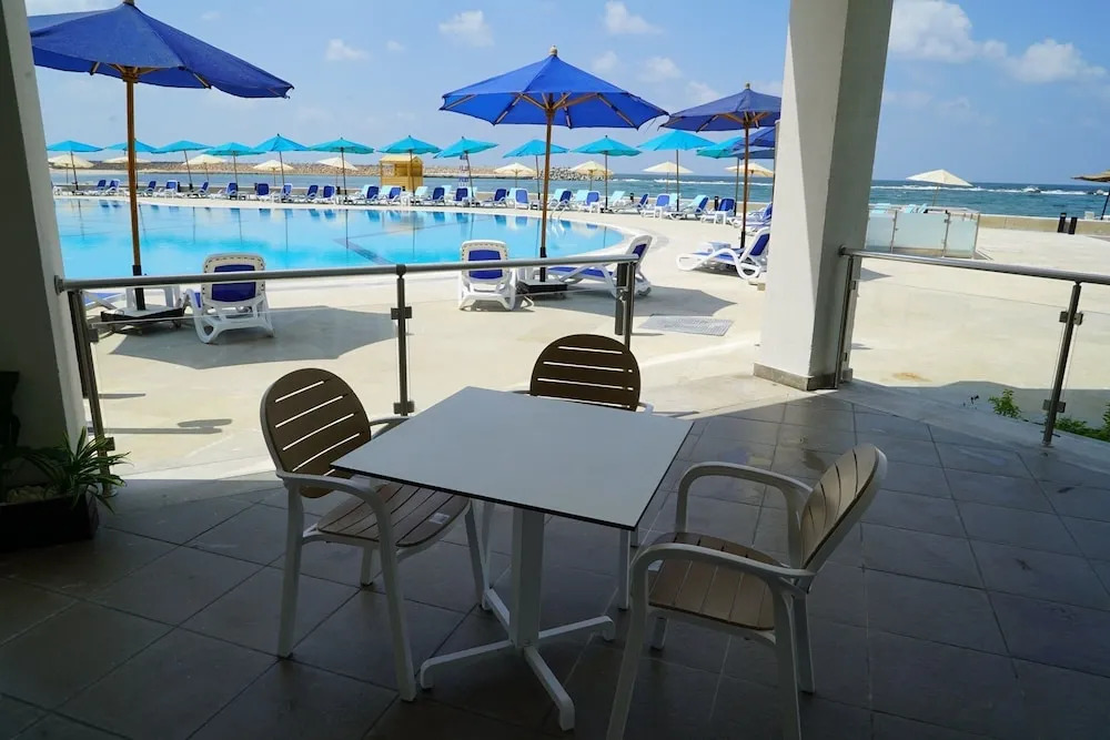 Golden Jewel Beach&Hotel