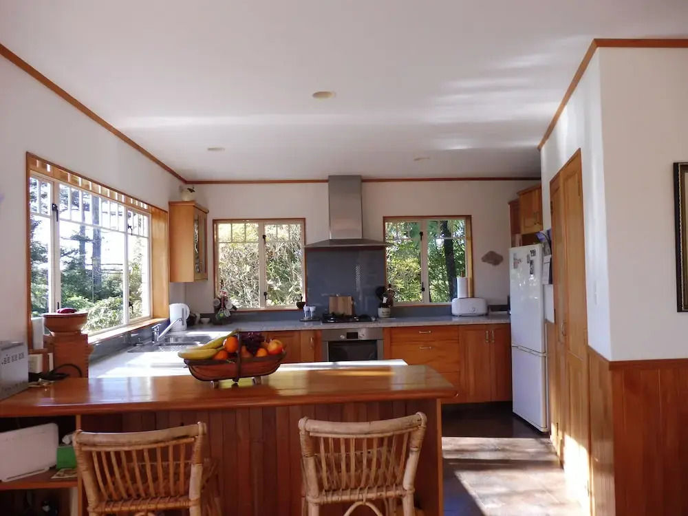 Hideaway Off Heta