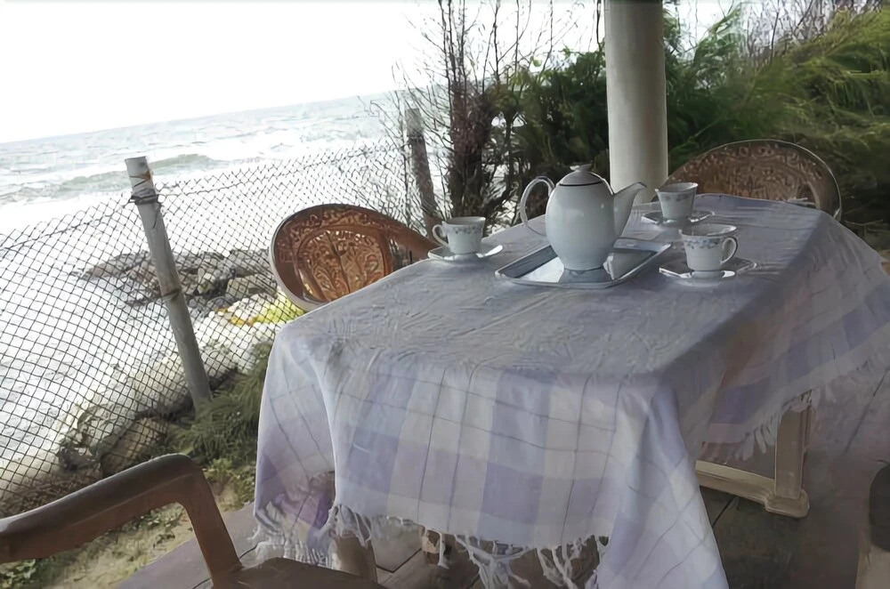 Beach House Negombo