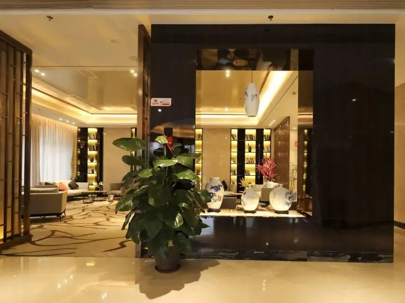 GreenTree Eastern Jingde Town Railway Station Hotel