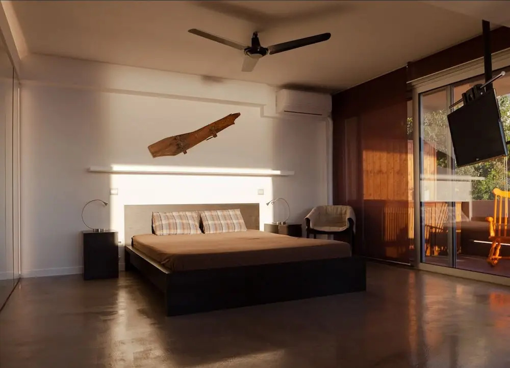 Saronida Summer Studio
