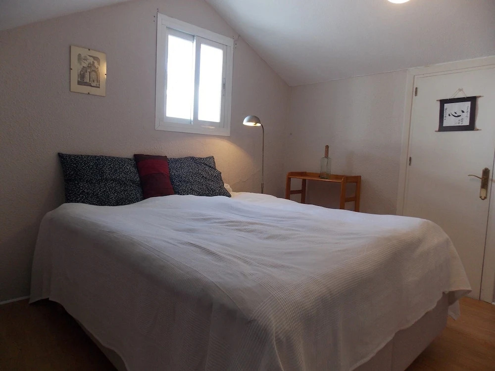 Attractive Apartment Near Puerto Banus