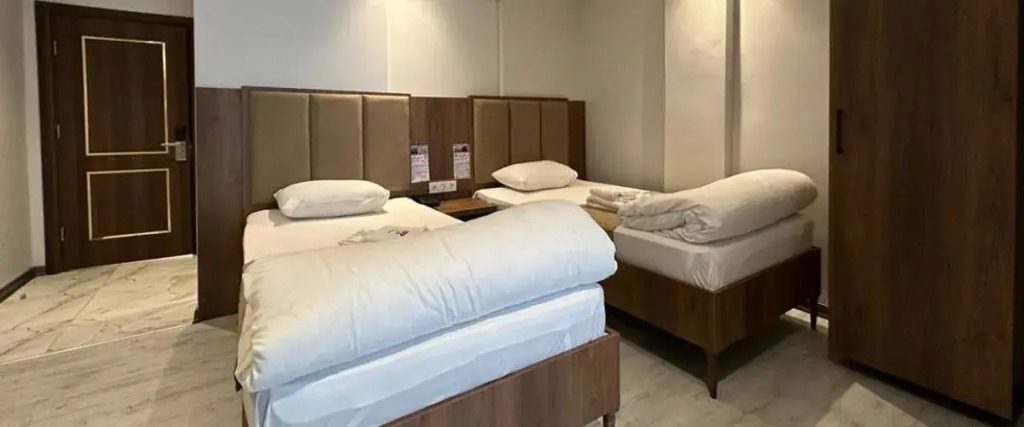 Derya Hotel