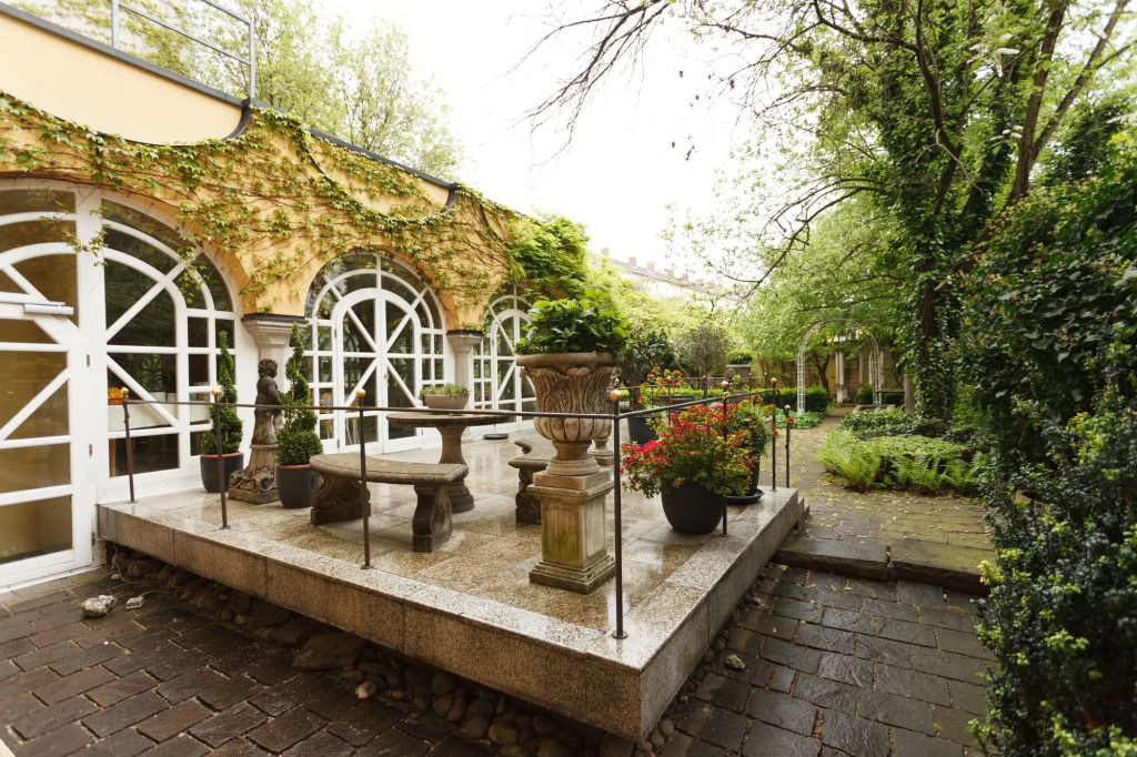 Hotel Aurbacher Hof GmbH