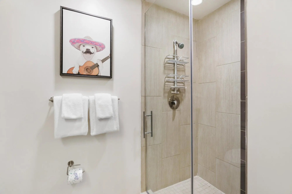 Mid Main Lofts #6403 | Fun & cozy studio loft | Midtown
