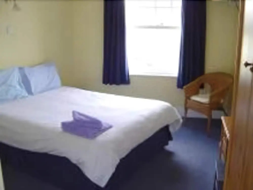 Hillsborough Hotel