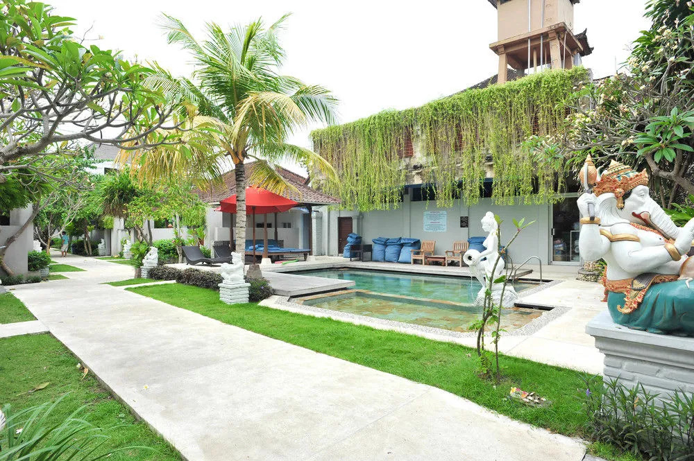 艾里巴厘岛雷吉安 116 号库塔酒店(Airy Legian 116 Kuta Bali)