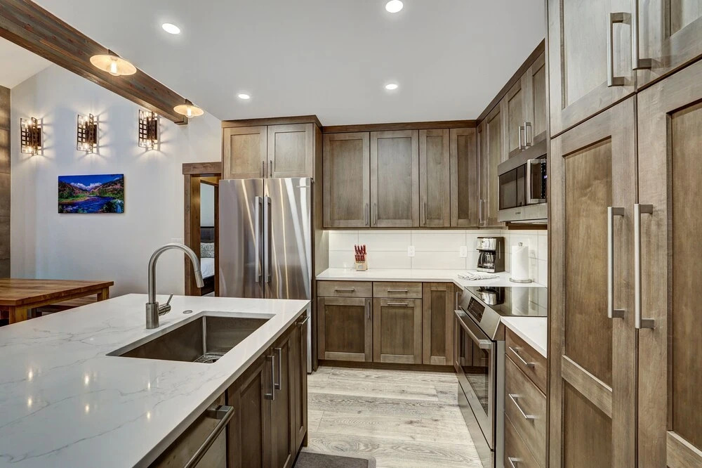 Fully Renovated 2 Bedroom in Arrowhead Village