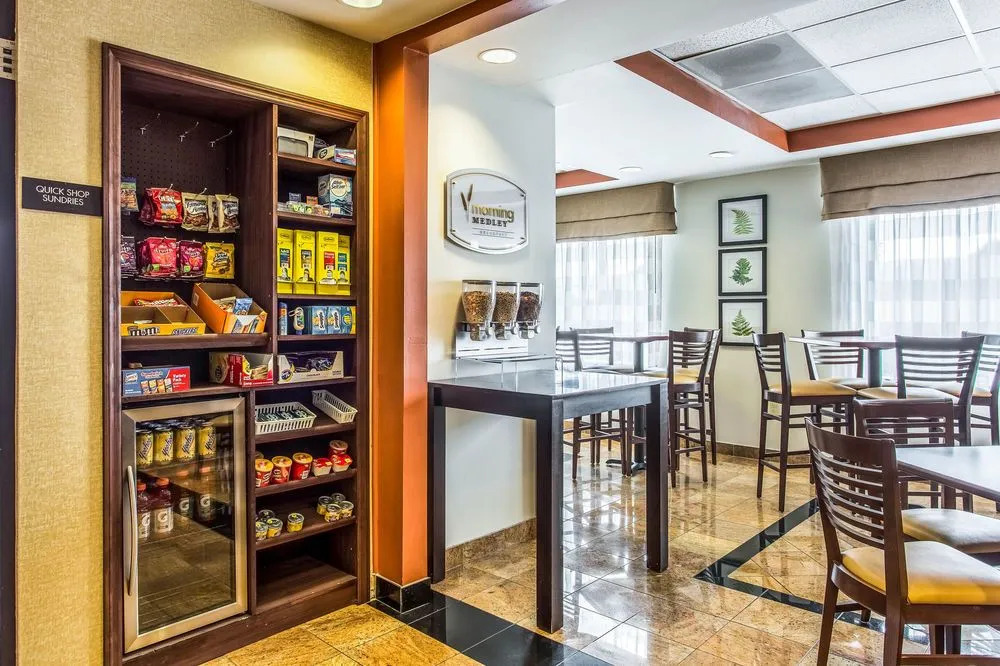 Sleep Inn & Suites