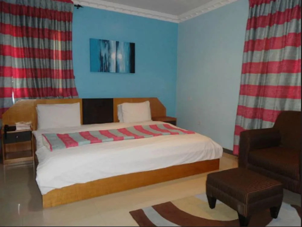 Zeina Suites Lekki