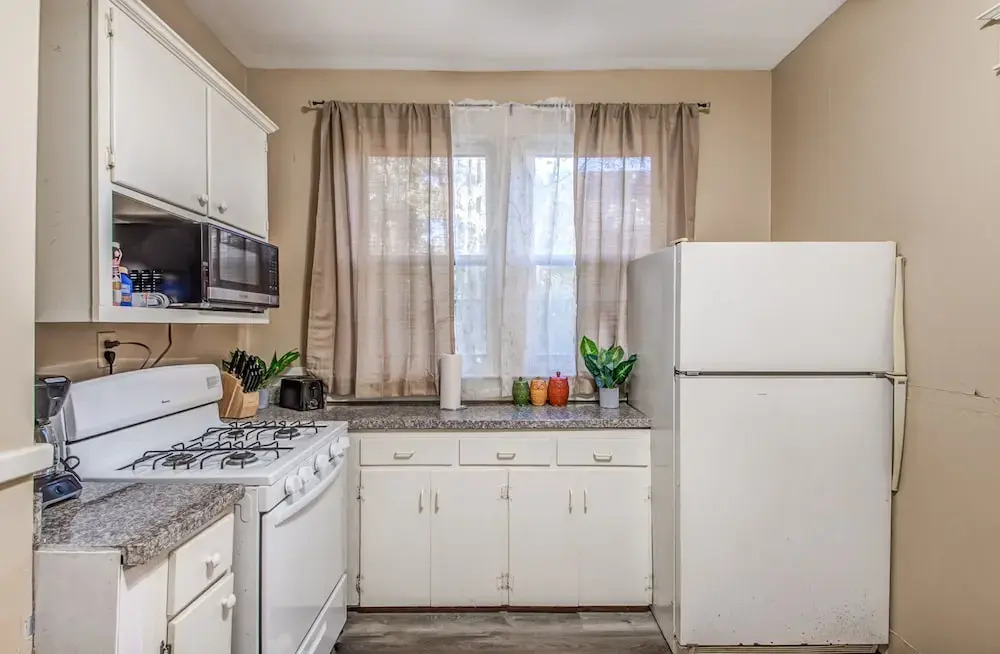 Bluemoon Bungalow 2 Units
