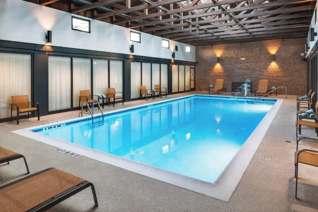 Courtyard Hartford Cromwell