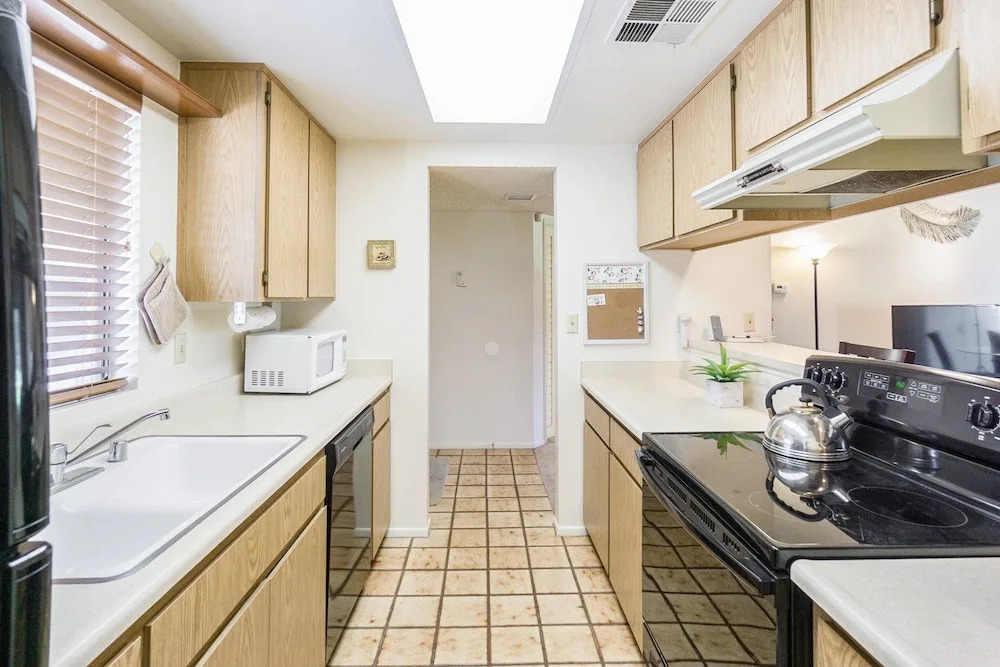 Palm Desert Resort Cc Gated 2br/1.5ba   Comm Pool/ Jac 2 Bedroom Condo