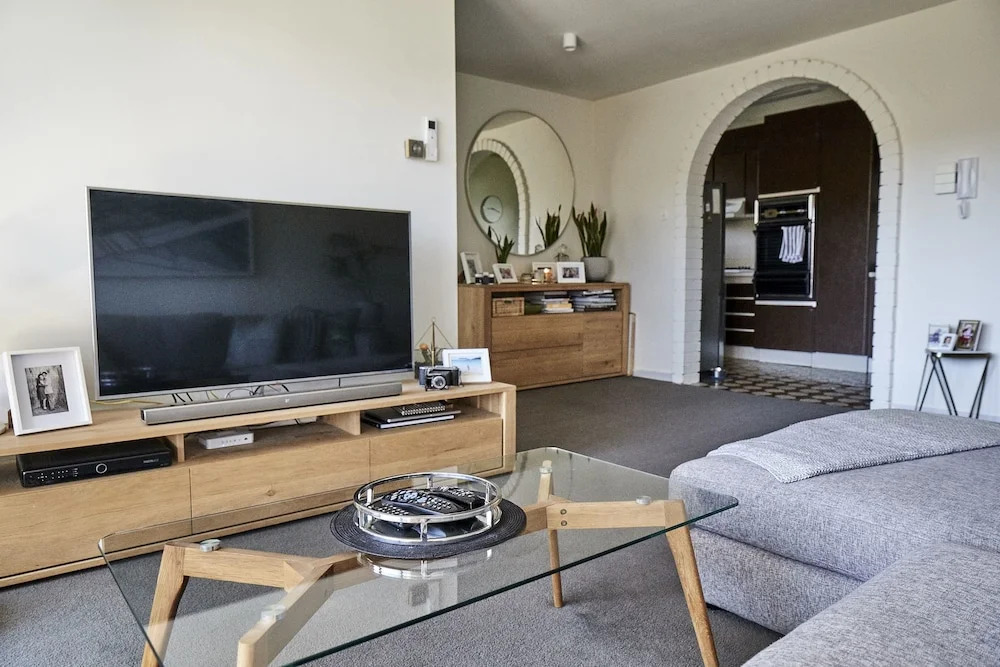 Retro Apart with Air Conditioning Perfect Location