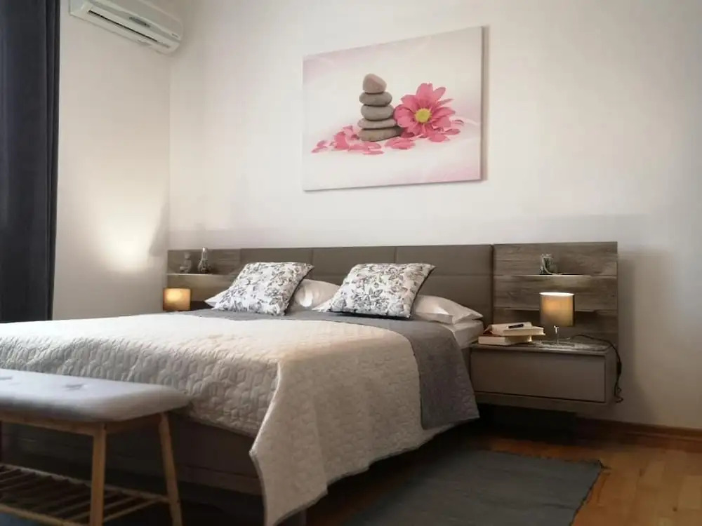 Apartment & Rooms Graciela