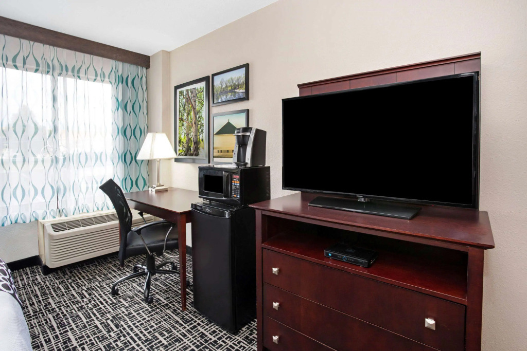 La Quinta Inn & Suites by Wyndham Denver Aurora Medical
