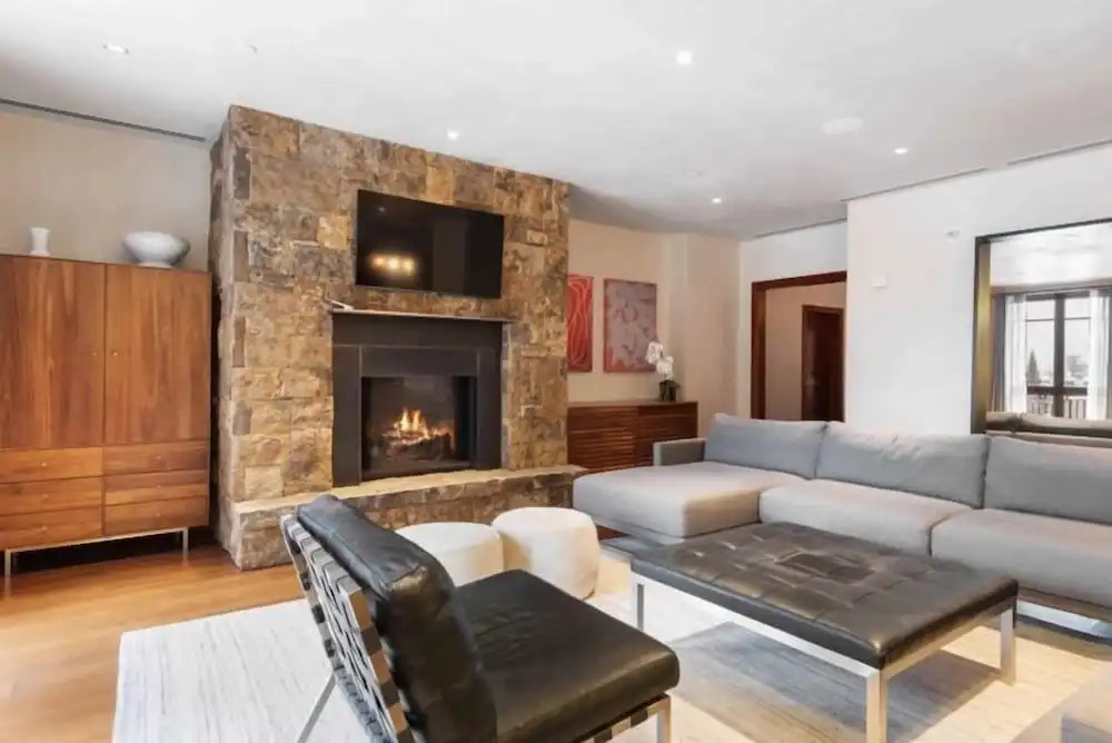 4 Bedroom + Den Luxury Residence at Solaris Residences