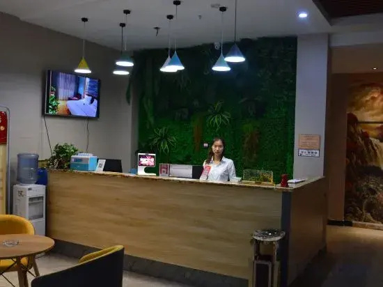 Yafandisi Hotel (Zhengzhou Shengda School of Economics and Business Management)