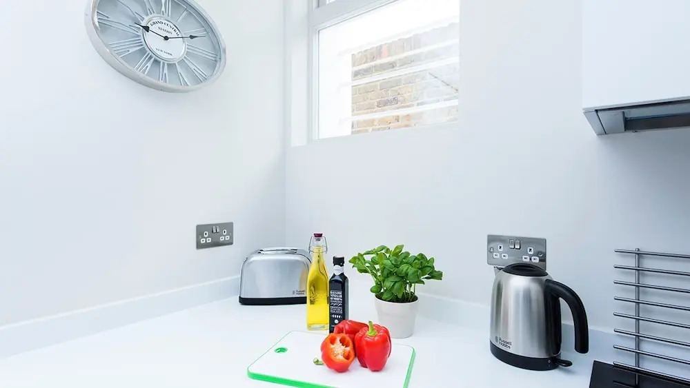 Lovely 2BR flat in West London
