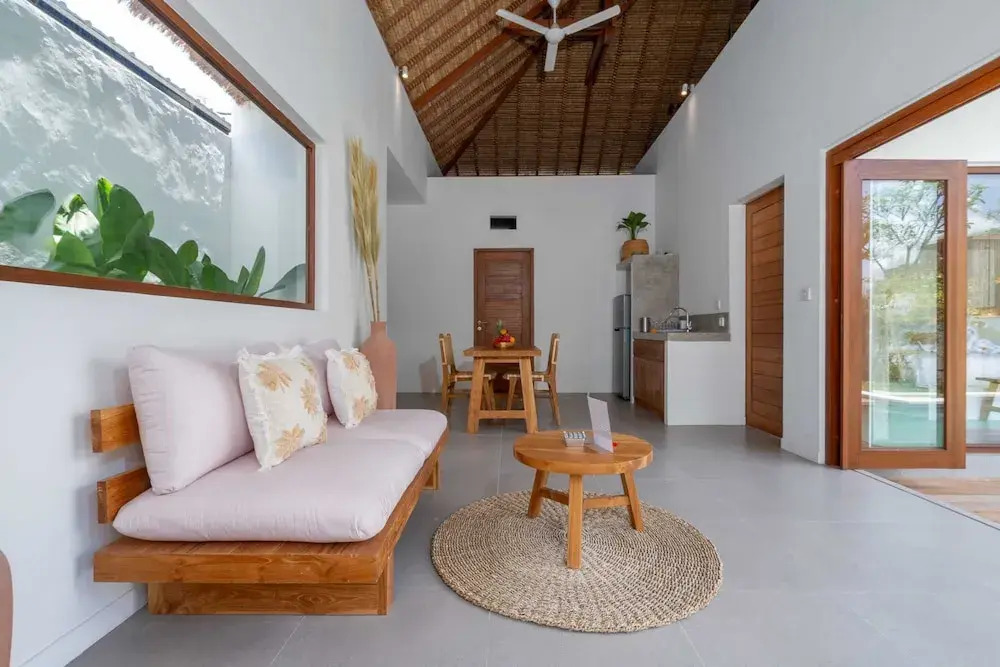 Villa Lounes 1 - Luxury 1BR Villa Walking Distance to the Beach