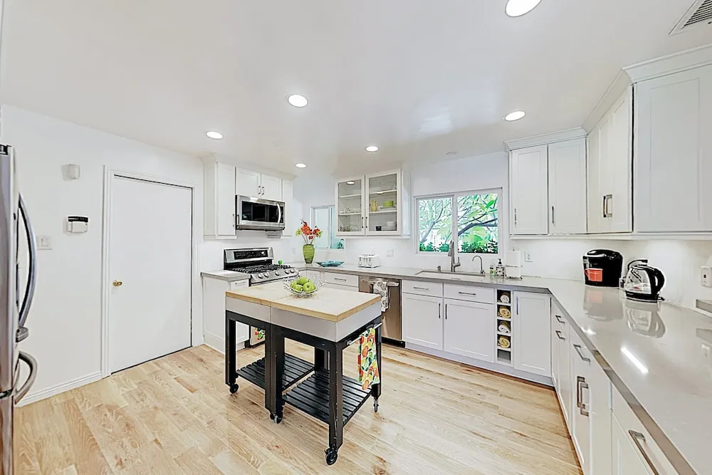 New Listing! Deepwell Oasis W/ Casita, Pool & Spa 4 Bedroom Home