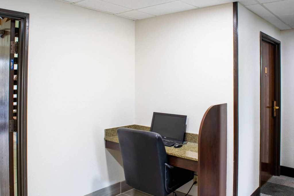 Quality Inn Plainfield - Indianapolis West