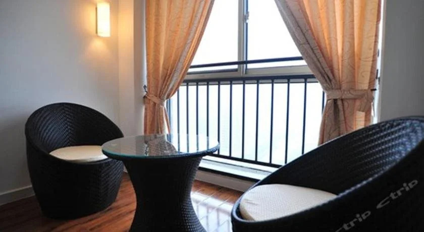 Guanggu Hotel
