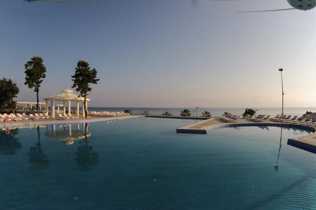 Jasmine Court Hotel