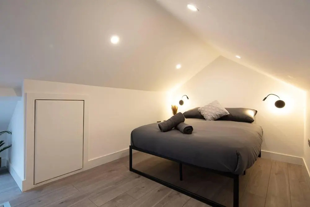 Cosy 1 Bed Duplex - Close to Metro - NW2