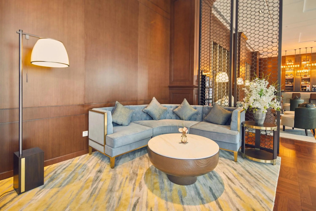 LJZ Supreme Tower Hotel