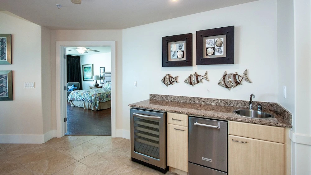 Condo With Views of the Gulf of Mexico and Perdido Bay - Unit Crc0716