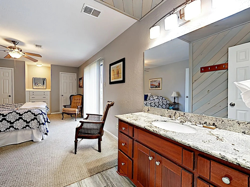 22417 Galveston - 3 Br Home