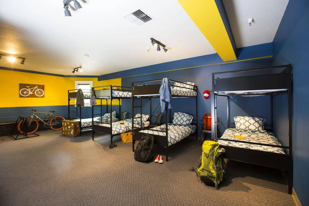 HI Sacramento Hostel