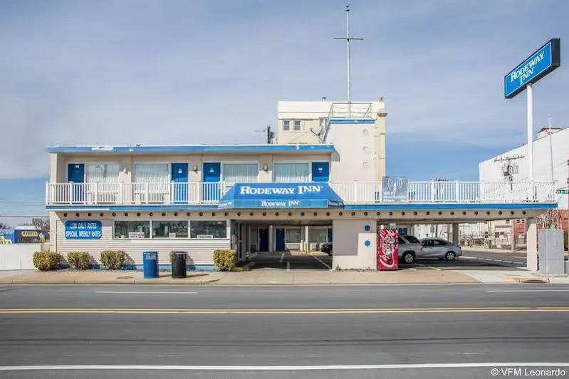 Downbeach Inn