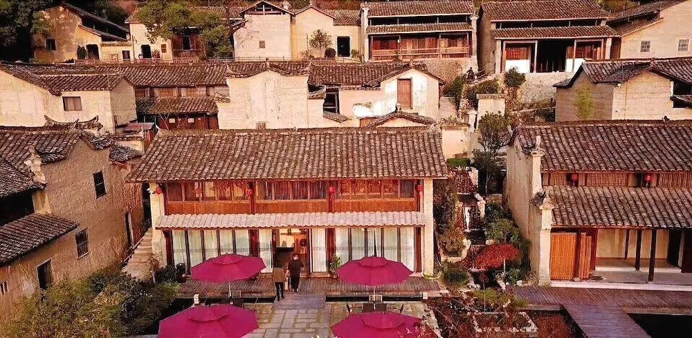 Xiananshan Village Hotel