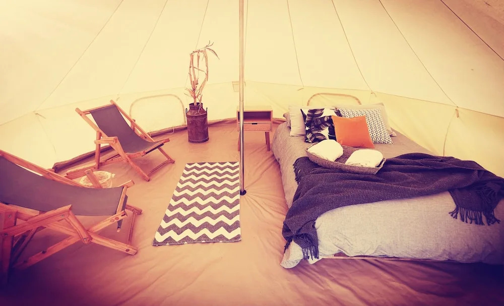 Nomada Camp