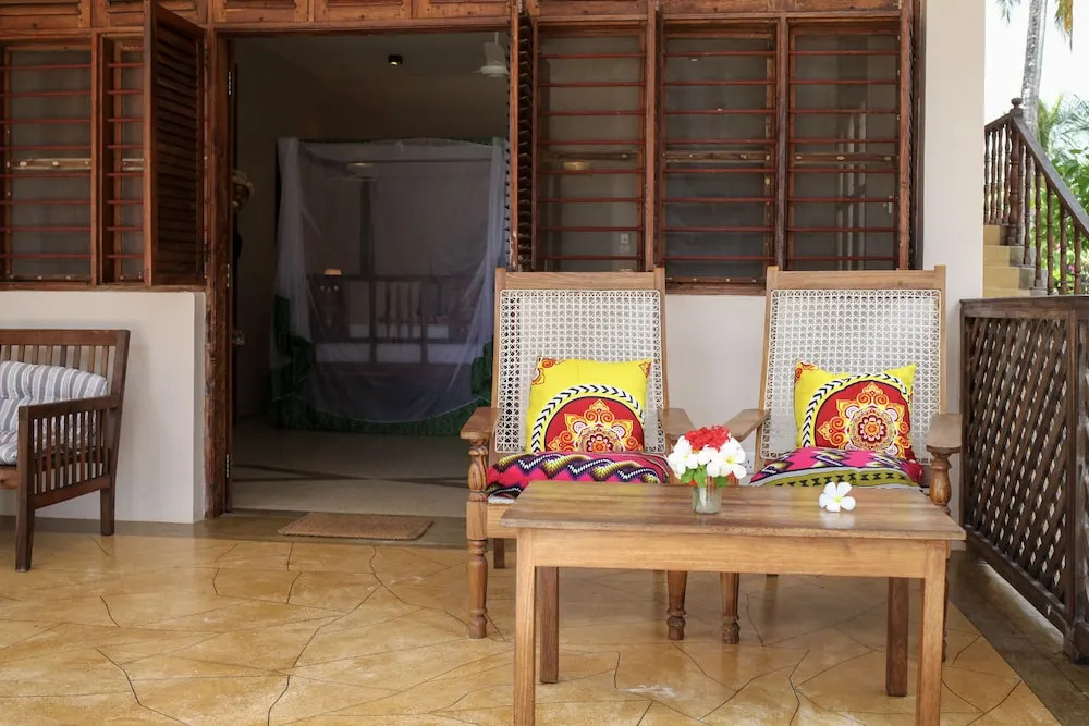 Alibi's Well Villa