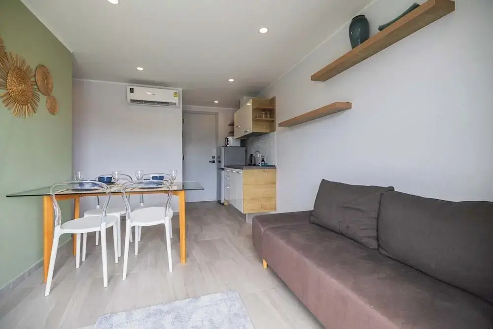 Modern Condo near the Beach - NV5