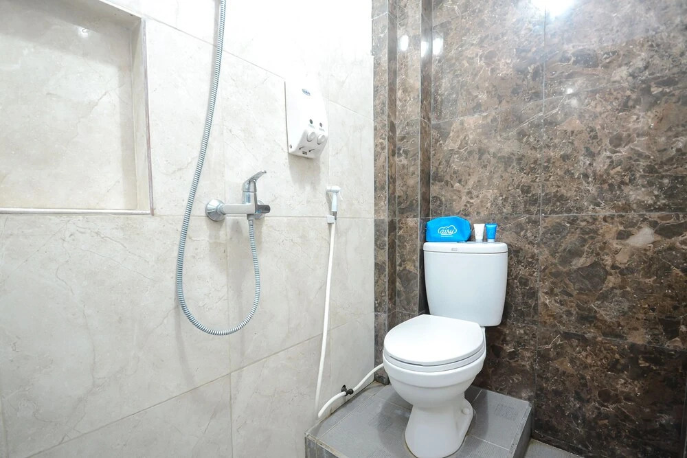 Airy Ahmad Yani Ketintang Baru Dua 12 Surabaya