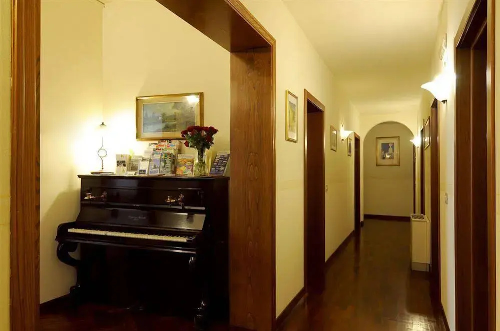 Aramis Deluxe Rooms