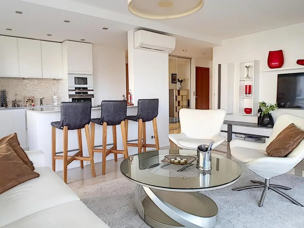 Appartement Cannes, 3 pièces, 6 personnes - FR-1-470-53