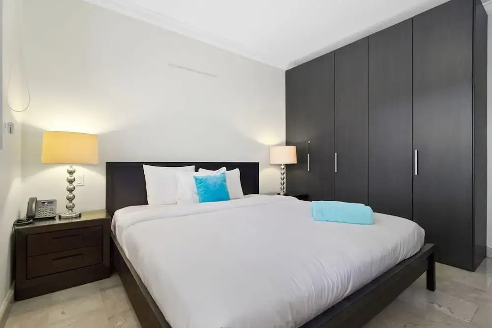 1br1ba Condo in Amazing Location w Pool and GYM