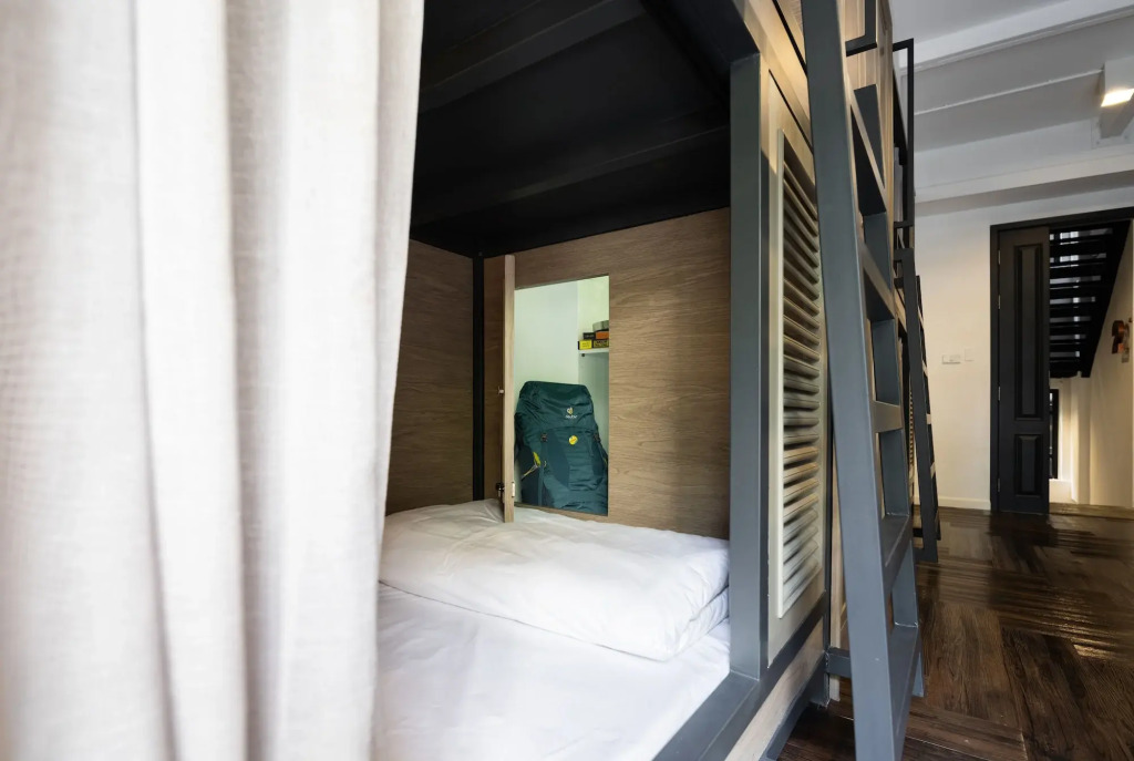 Warm Window Silom