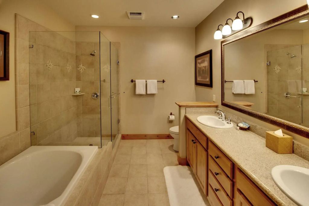 Tahoe Mountain Resorts Lodging Old Greenwood