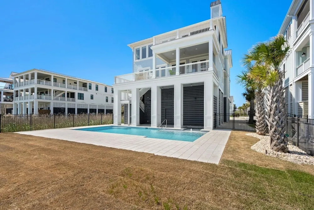 Seaside Serenity Oceanfront Luxury With Pool 6 Bedroom Home by Peace Vacations