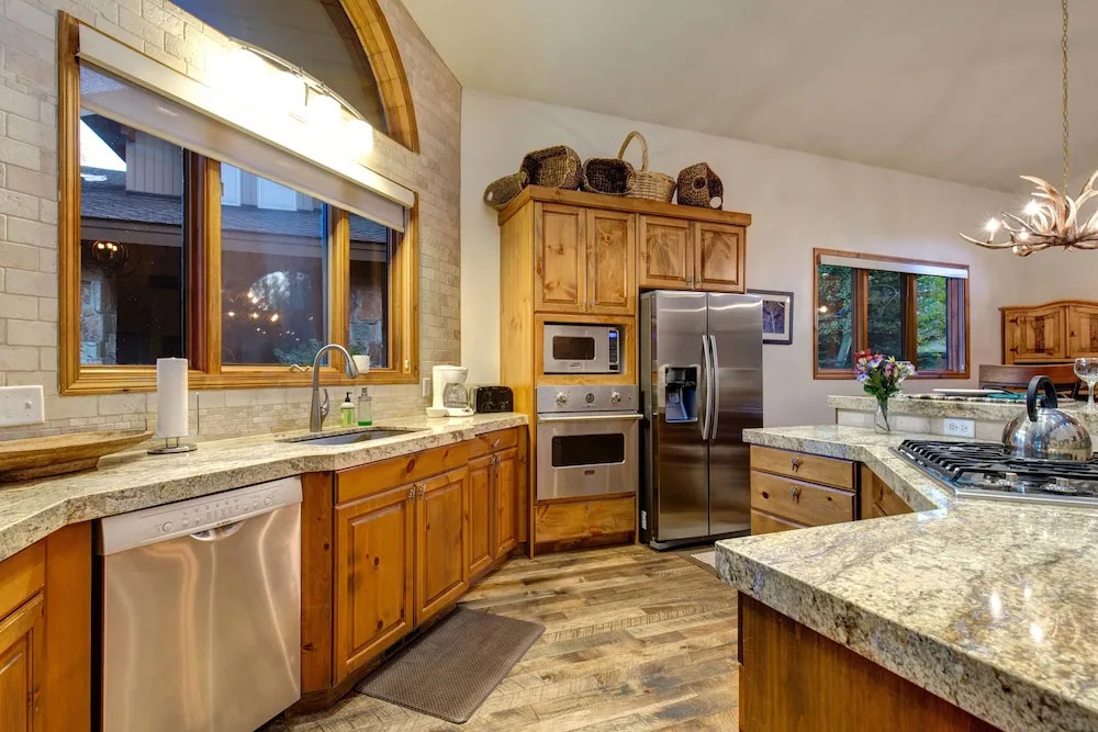 Abode at Four Lakes