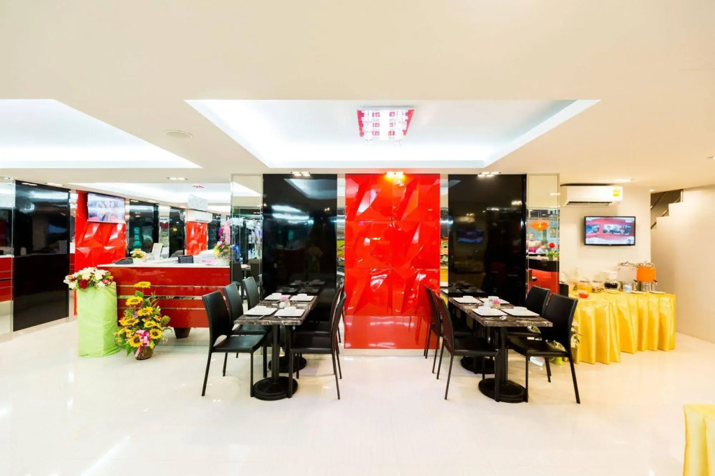 Euro luxury Pavillion